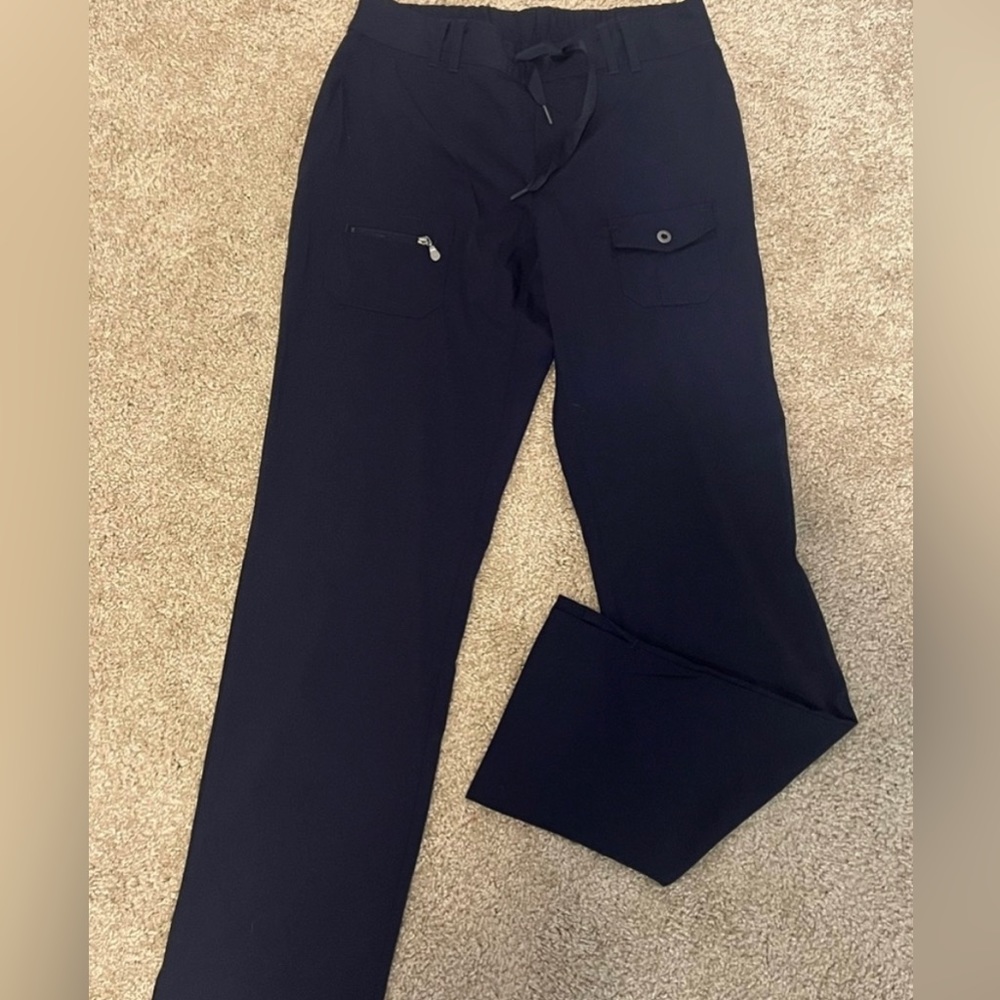 Adar scrubs pants
